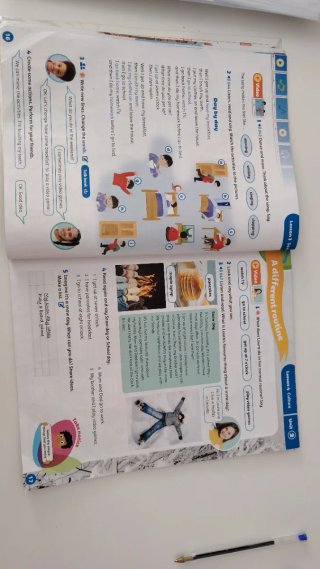 Open Up 4 Course Book (Spain)