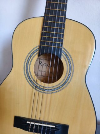 Guitarra Acústica Infantil Marrón