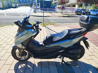 Honda Forza 125 ABS 2023 7800 Kms , Incluye Baul