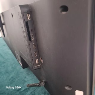 Televisor Samsung 65 Negro y Multicolor