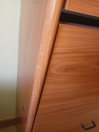 Zapatero de madera