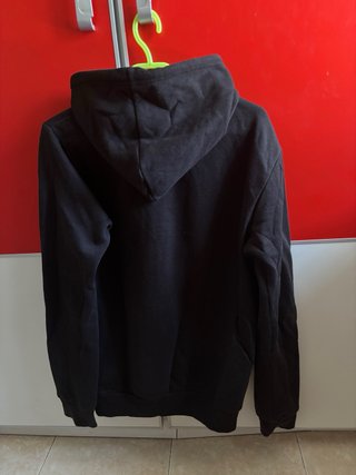 Chaqueta McKenzie Negra con Cremallera