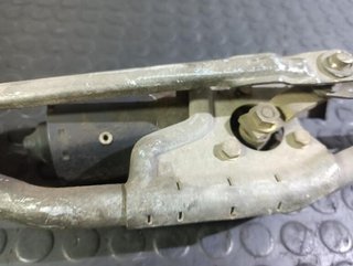 Motor limpia del volkswagen t4 transporter 165338