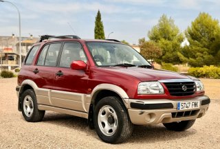 Suzuki Grand Vitara 4x4 camper