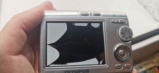 Olympus FE-170 6MP para piezas