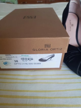 Zapatos tacón Gloria Ortiz negros talla 38