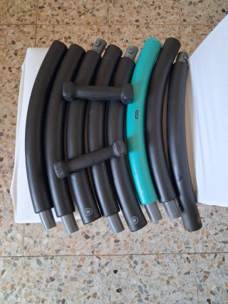 Hula hoop + 2 pesas 0,5 kg