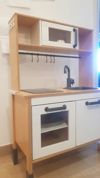 Cocinita de juguete IKEA abedul