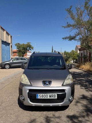 Peugeot Partner Tepee 2010