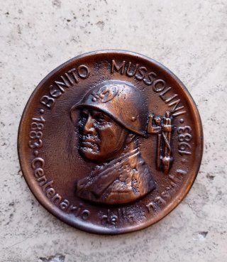 Medaglia commemorativa Benito Mussolini 1883-1983