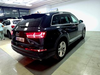 AUDI Q7 3.0TDI 272cv S-LINE