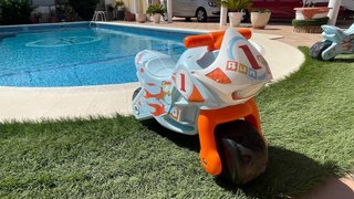 Moto correpasillos infantil 2+ años