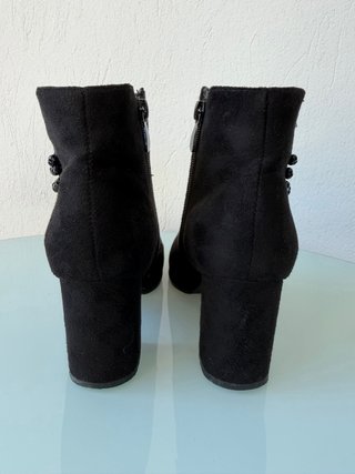Stivaletti scamosciati JANESSA NR. 36
