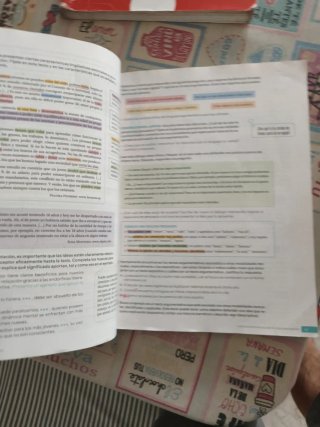 Lengua castellana y Literatura Revuela : 4 Secu...