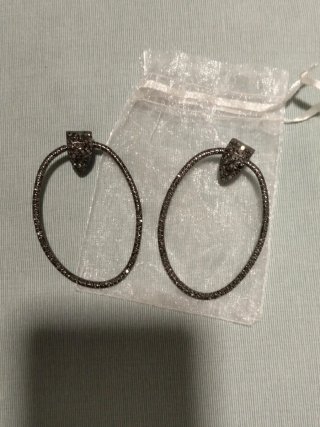 Pendientes Aro Grandes Negros y Plateados