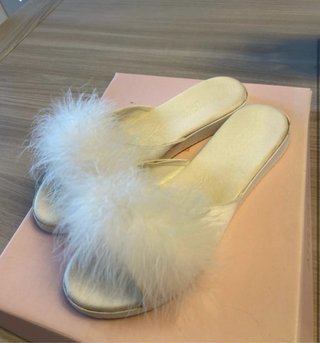 Ciabatte sposa bianche con piume