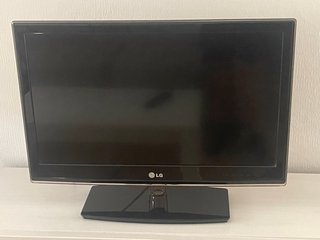 TV LG 26" (LED, 3 HDMI, USB) - ¡Ideal habitaciones