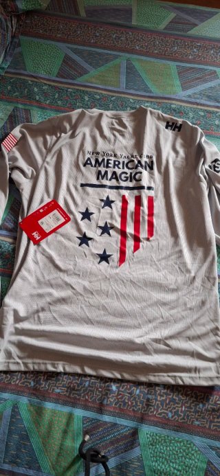 Camiseta Helly Hansen M American Magic.