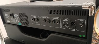 Ampli Bajo Kustom DE300 HD + Pantalla Hartke 4.5XL