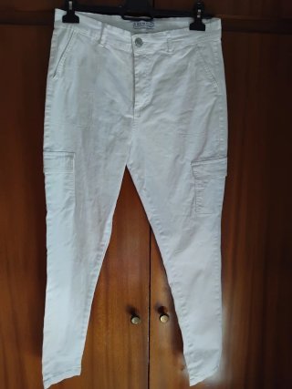Pantalón blanco hueso talla 40