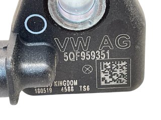 Sensor impacto SEAT Arona 21-25