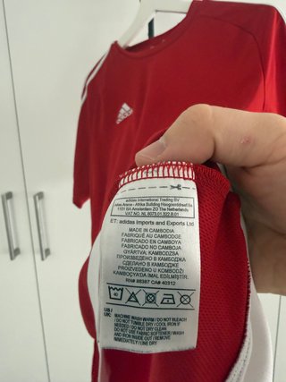 Camiseta Adidas Deportiva Roja Talla M