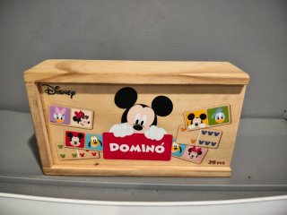 Puzzles infantiles + Dominó + bolsa Mickey Mause.