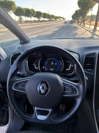 Renault Grand Scenic 2017