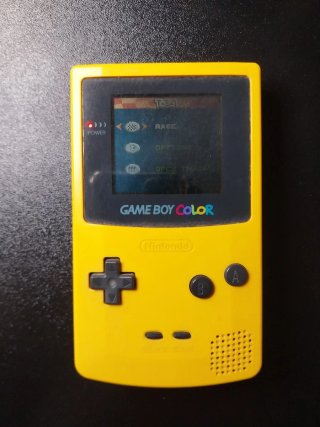 Consola Game Boy Color Amarilla + Juegos