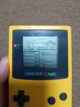 Consola Game Boy Color Amarilla + Juegos