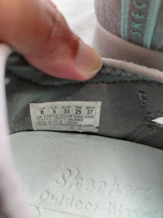 Skechers Mujer Talla 38 Gris