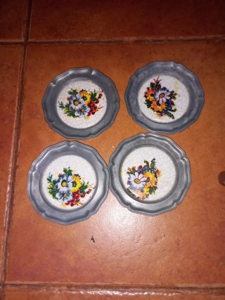 4 Piatti Decorativi Vintage a Fiori