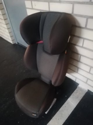 Silla coche niño Besafe. De 15 a 36 kg. Con Isofix