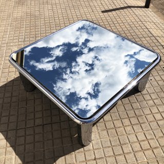 Mesa diseño Sesann Gianfranco Frattini 70s Cassina