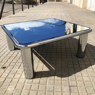 Mesa diseño Sesann Gianfranco Frattini 70s Cassina