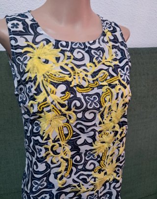 Blusa sin mangas con estampado