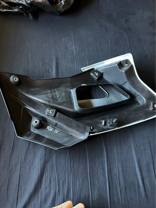 Tapa Carenado Izquierdo Yamaha XJ6 2012-2015