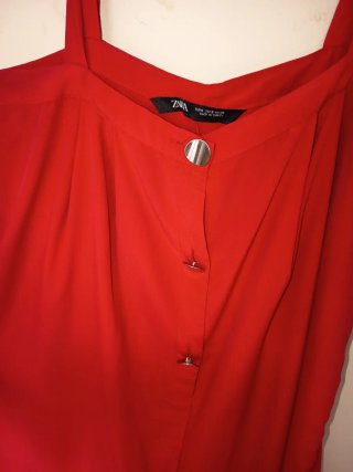 Mono Zara Rojo Talla M
