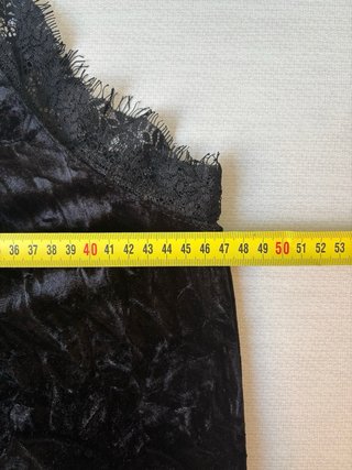 Top tirantes terciopelo negro con encaje