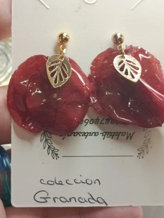 Pendientes buganvilla con adorno acero