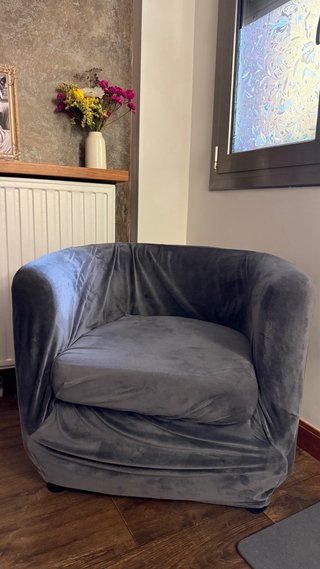 Sillón de piel marrón
