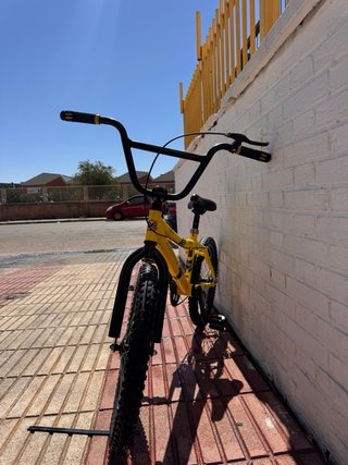 Bicicleta BMX Monty 139 Amarilla