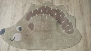 Alfombra infantil erizo beige y marrón
