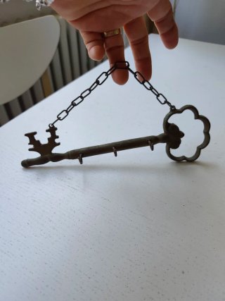 Appendichiavi vintage ottone stile chiave