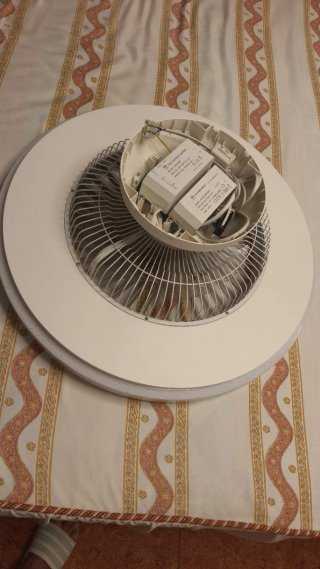Ventilador de techo con luz LED
