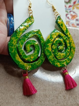 Pendientes de porcelana hechos a mano