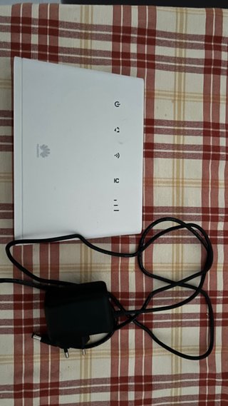 Router Huawei B311-221 Inalámbrico