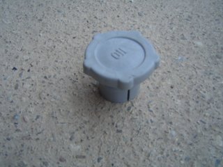 Tapon aceite gris
