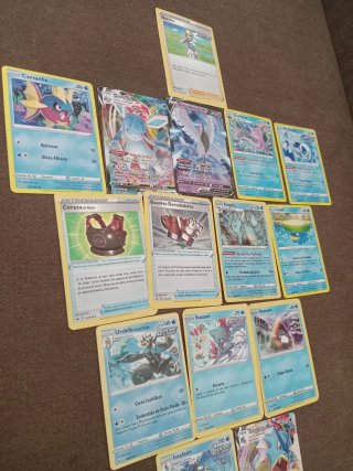15 Cartas Pokémon Variadas