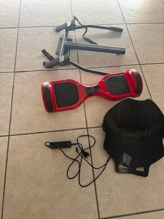 Patinete Eléctrico Rojo con Bolsa